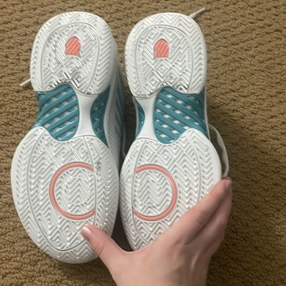 KSwiss Shoes Only Used Once On Sidewalk Kswiss Surgelite Premium